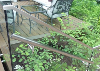 detail-of-stair-railing